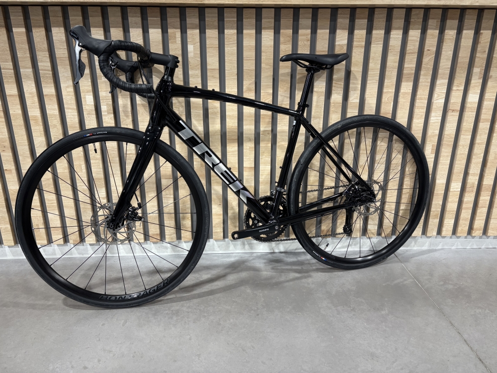 Vélo Route Trek Domane AL2 - Aluminium - Taille 54 cm | Année 2024