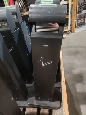 Cendrier sur pied probbax