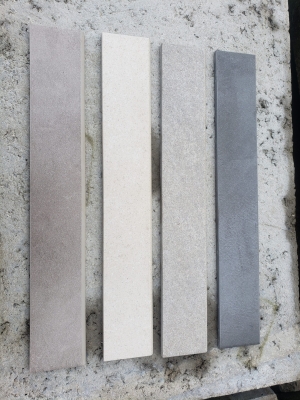 Plinthes de divers coloris