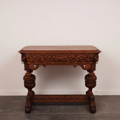 Table bureau style Renaissance gothique 