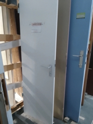 Porte en bois