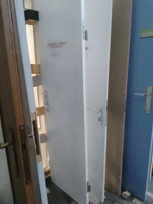 Porte en bois