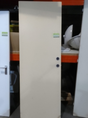 Porte en bois