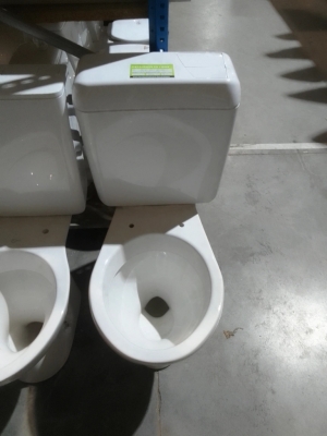 Wc complet sans planche évacuation horizontale