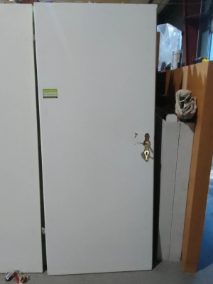 Porte en bois