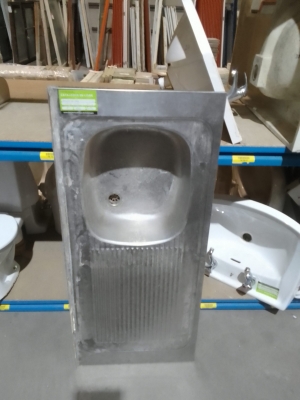 Évier en inox