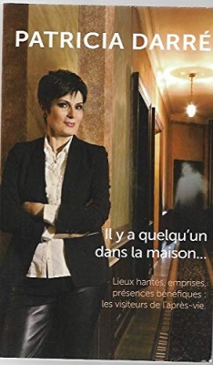 Il y a quelqu'un dans la maison
