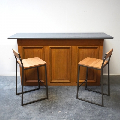 Meuble/comptoir/bar en chêne