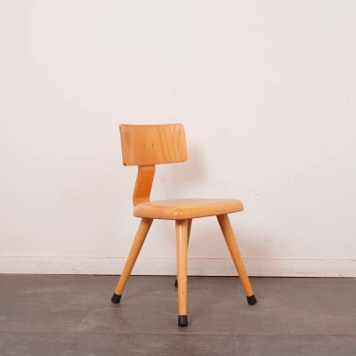Chaise enfant en bois en hêtre vintage
