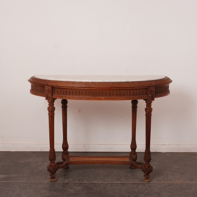 Console demi lune en bois sculpté
