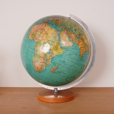 Globe terrestre Colombus Paul Oestergaard Berlin