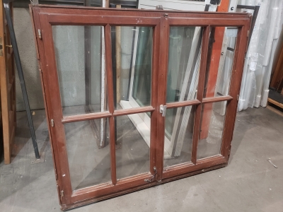 Châssis en bois double ouvrant simple vitrage