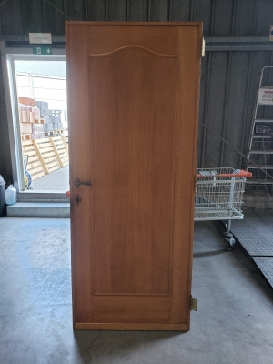 Porte en bois