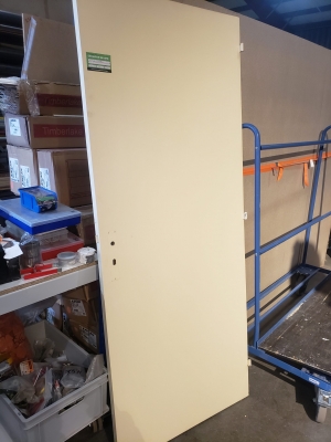 Porte en bois
