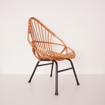 Fauteuil coquille enfant en rotin