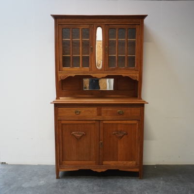 Meuble vaisselier en bois vintage