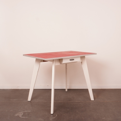 Table d'appoint en bois peint vintage avec 1 tiroir