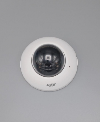 Caméra dôme réseau
