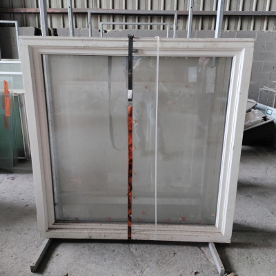 Fenêtre double vitrage carré