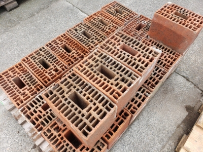 Blocs valise en terre cuite