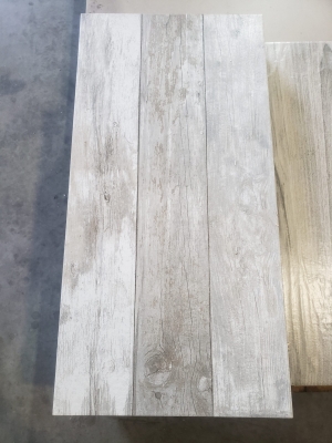 Carreaux style parquet gris