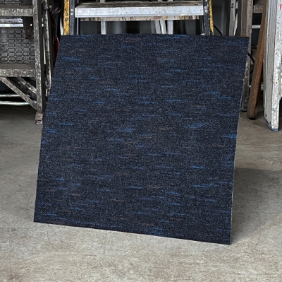 Moquette en dalle DESSO