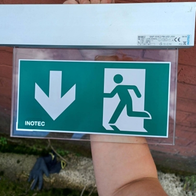 Panneau signalétique