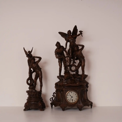 Garniture de cheminée en bronze