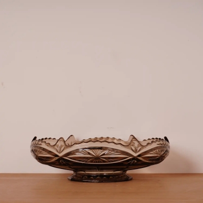 Coupe en verre fumé vintage made in Belgique