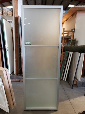 Porte vitrée suspendu en alu