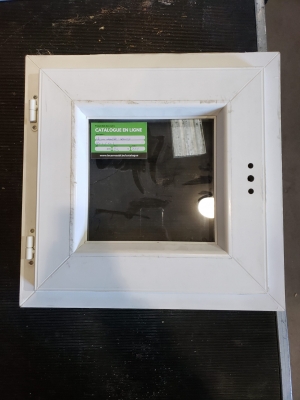 Petit châssis PVC double vitrage