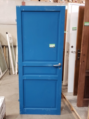 Porte en bois peinte