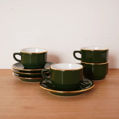 Set de 4 tasses et sous tasses Apilco vintage