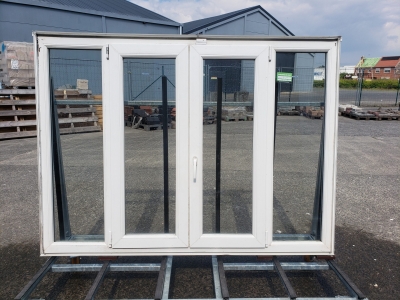 Châssis en PVC double vitrage double ovrant osc