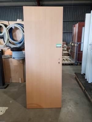 Porte en bois
