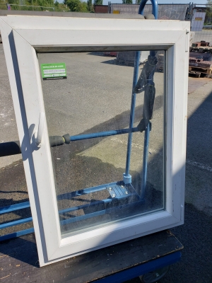 Châssis en PVC double vitrage simple ovrant osc