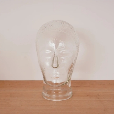Tête de mannequin en verre moulé pressé années 70'