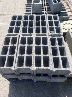 Blocs de béton creux