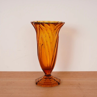 Vase verre ambré style Art Déco