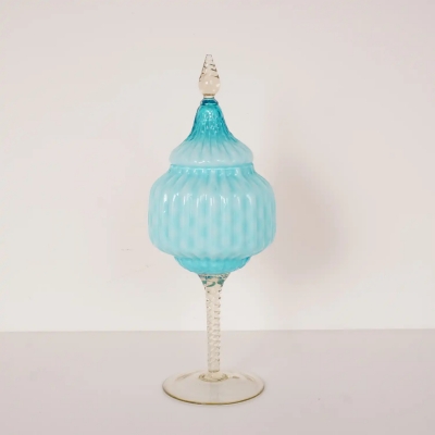 Bonbonnière sur pied en verre d'Italie vintage