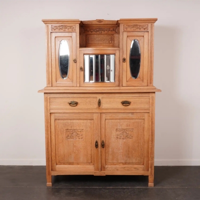 Buffet deux-corps en chêne massif de style Art Déco