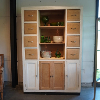 Meuble de rangement bois aérogommé et bois peint