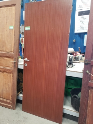 Porte en bois