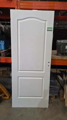 Porte en pin blanc