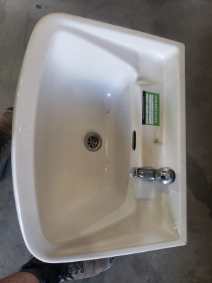 Lavabo avec robinet