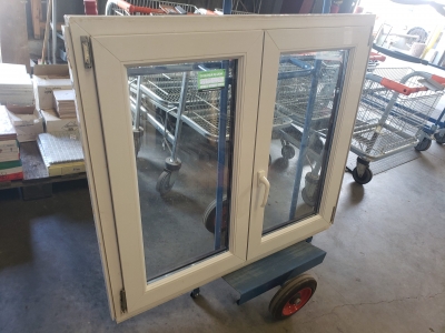 Châssis en PVC double ouvrant oscillo battant