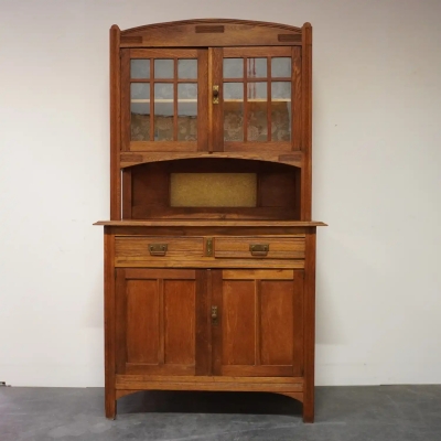 Buffet/vaisselier deux corps style Art Nouveau