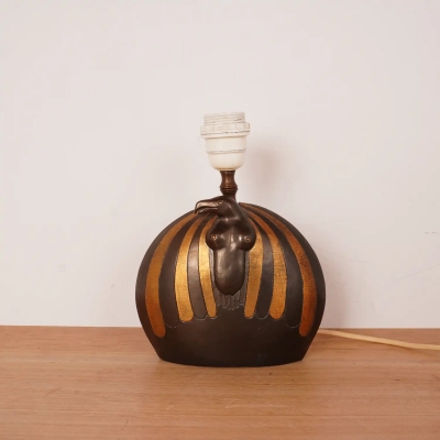Pied de lampe en céramique signé Georges DELIEGE peintre et céramiste Belge, représentant un oiseau stylisé.