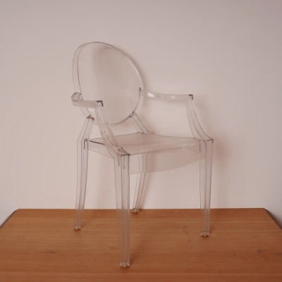 Fauteuil enfant KARTELL LouLou Ghost STARCK