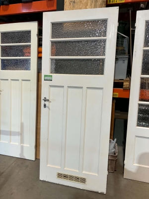 Porte en bois simple vitrage